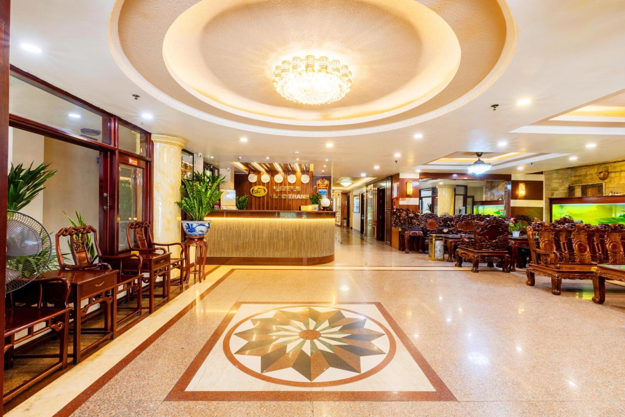 Hung Thanh Airport - Gan Sieu Thi Vincom Hotel 3*