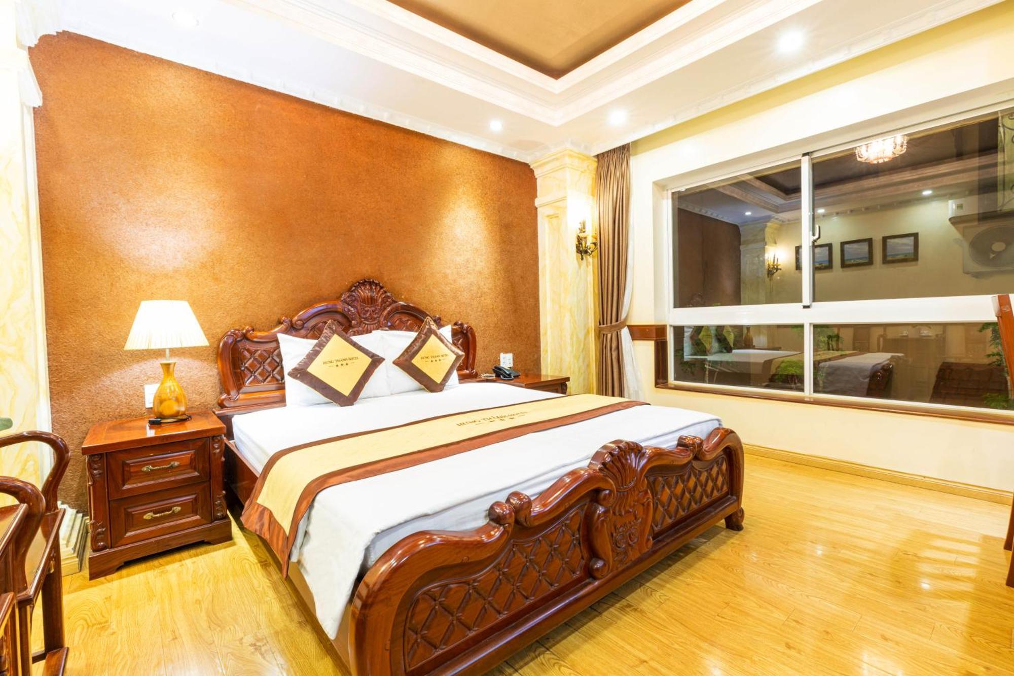 Hung Thanh Airport - Gan Sieu Thi Vincom Hotel 3*
