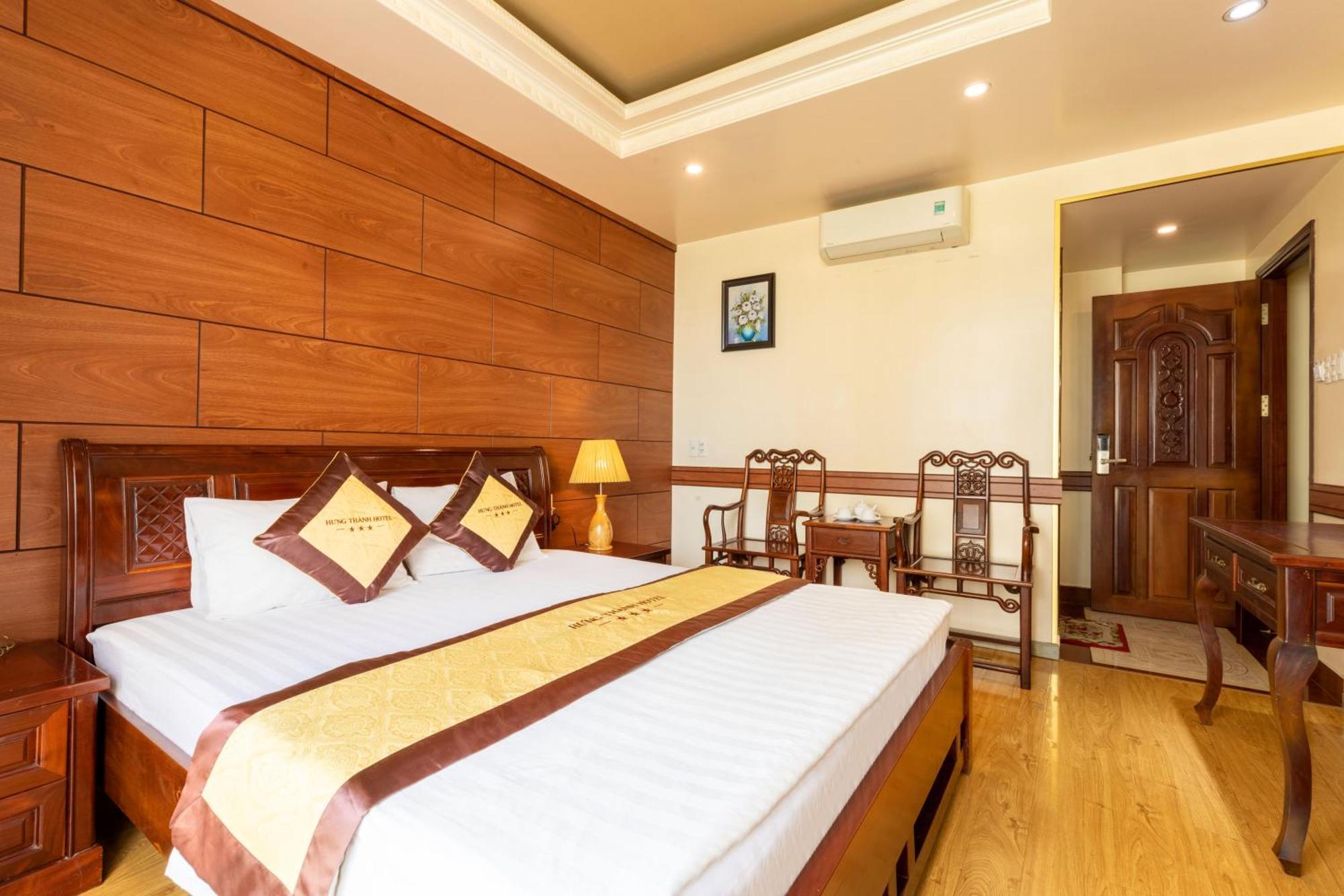 Hotel Hung Thanh Airport - Gan Sieu Thi Vincom 3*